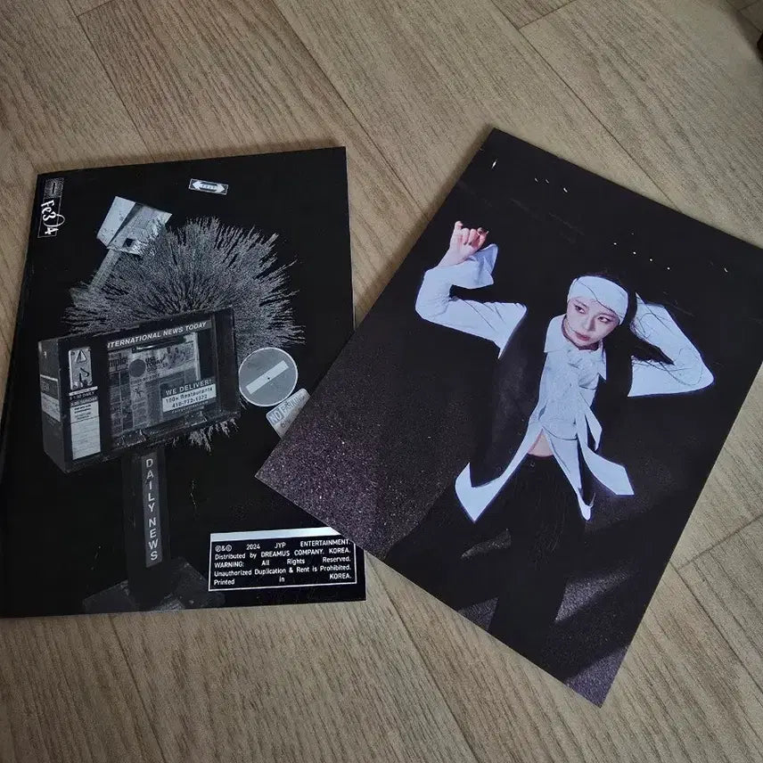 [BUNJANG] NMIXX Fe3O4 Album Photocard Set / 엔믹스 Fe3O4 앨범 포토카드 세트