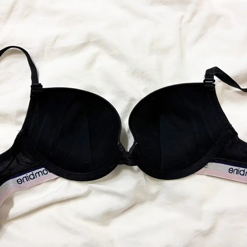 [BUNJANG] Codes Combine Wire Bra (70B) / [새상품] 코데즈컴바인 와이어 브라 속옷 (70B)