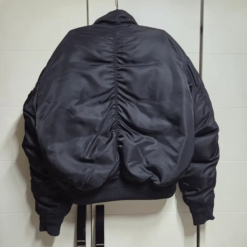 [BUNJANG] Cour Stand Collar Neck Down Puffer / 쿠어 스탠드 칼라 넥 다운 푸퍼 S사이즈