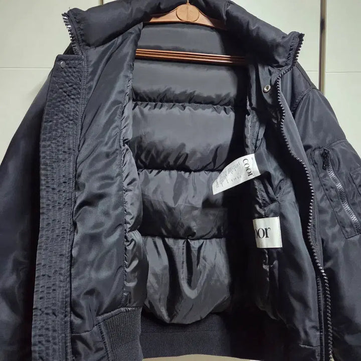 [BUNJANG] Cour Stand Collar Neck Down Puffer / 쿠어 스탠드 칼라 넥 다운 푸퍼 S사이즈