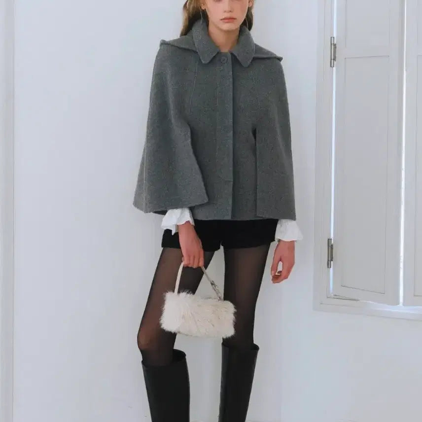 [BUNJANG] LeBain 2nd Cape Hooded Handmade Coat / 새상품) 르베인 2ND 케이프 후드 핸드메이드 코트 차콜 망토