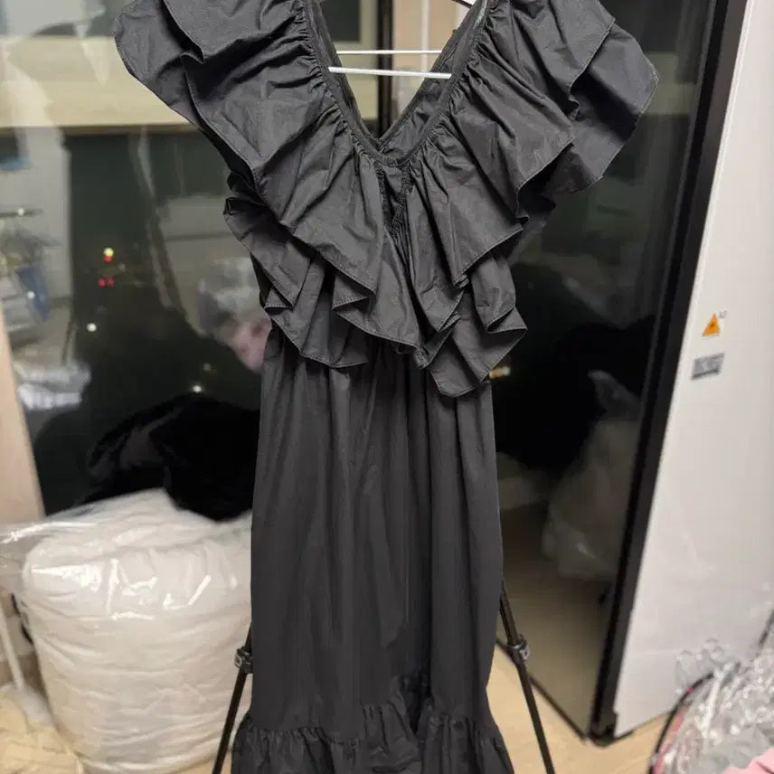 [BUNJANG] Black Frill Long Dress / 검정색 프릴 롱 원피스