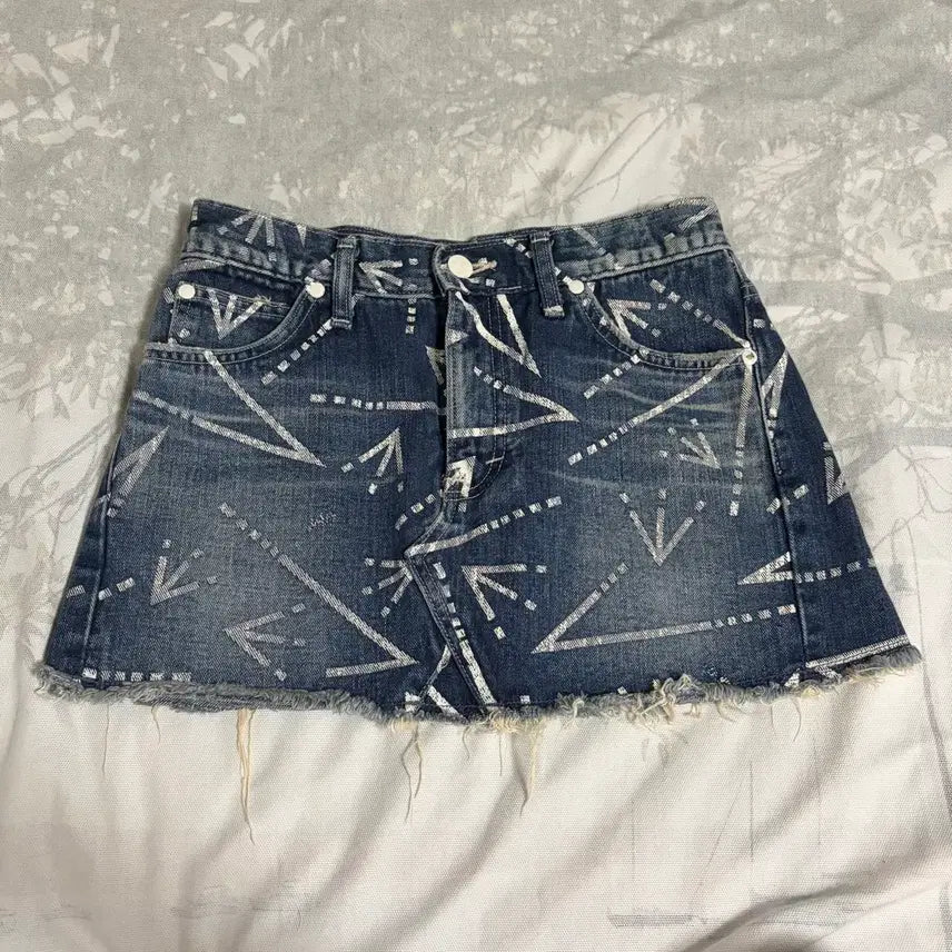 [BUNJANG] Lee Mini Skirt / Lee 미니스커트