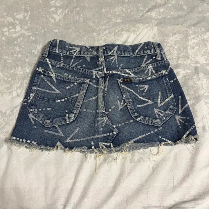 [BUNJANG] Lee Mini Skirt / Lee 미니스커트