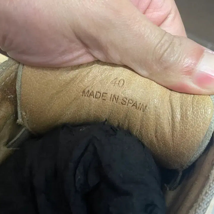 [BUNJANG] Yeezy Tan 40 Boots / 이지 Yeezy 부츠 탄 40