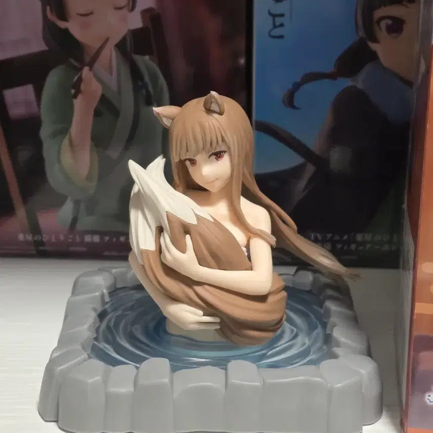 [BUNJANG] Spice and Wolf Holo Figure / 늑대와 향신료 호로 피규어