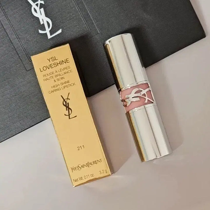 [BUNJANG] Yves Saint Laurent LoveShine Lipstick 211 Ardant Carmine / 새상품 입생로랑 러브샤인 립스틱 211  알덴트 카민