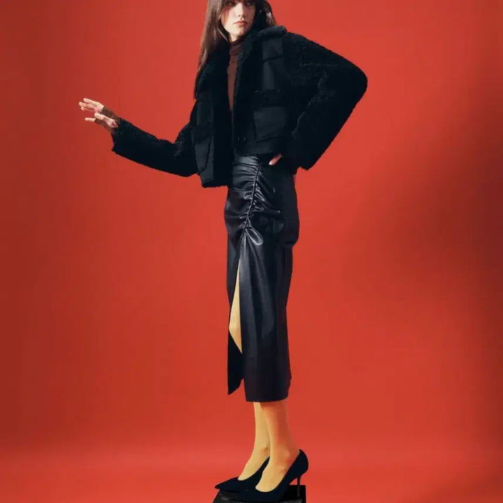 [BUNJANG] Current Fluffy Short Suede Coat Black / 커렌트 플러피 쇼트 스웨이드 코트 블랙 무스탕