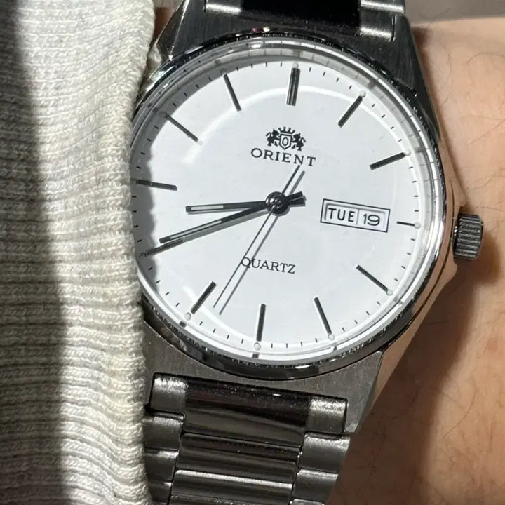 [BUNJANG] Orient Quartz Men's Wristwatch Day-Date / 오리엔트 (Orient) 쿼츠 남성 손목시계 데이데이트