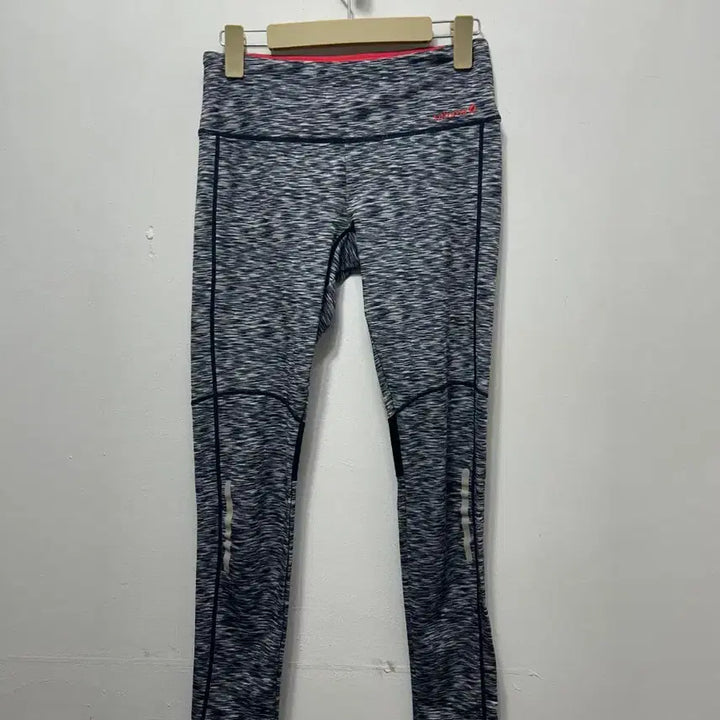 [SOLD OUT] 르까프 여성 레깅스 27사이즈