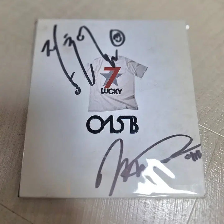 [SOLD OUT] 공일오비 015B Lucky 7 앨범 싸인 CD 비매