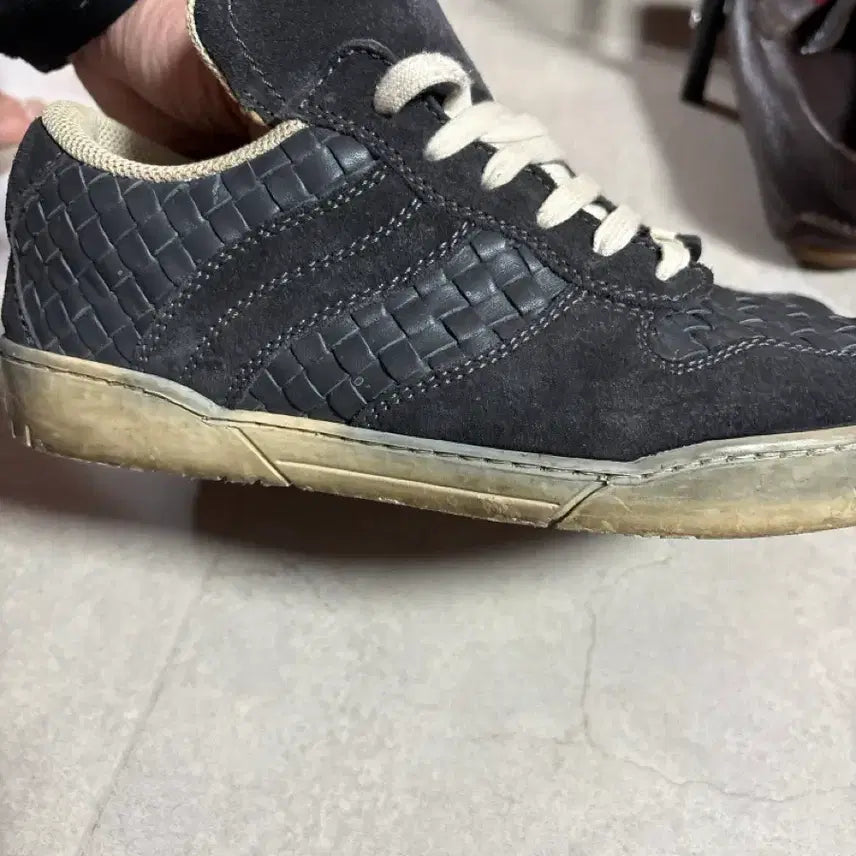 [BUNJANG] Bottega Veneta Leather Sneakers / 정품 보테가베네타 가죽 스니커즈 팝니다