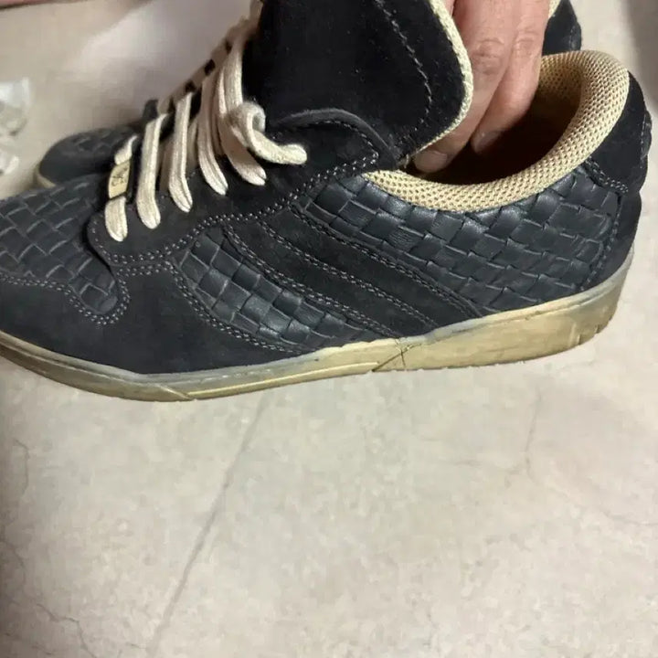 [BUNJANG] Bottega Veneta Leather Sneakers / 정품 보테가베네타 가죽 스니커즈 팝니다