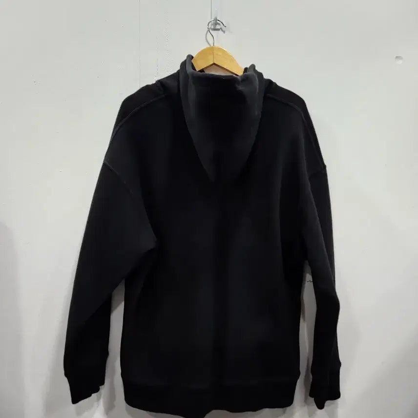 [BUNJANG] LOGAN Black Hoodie (Men&