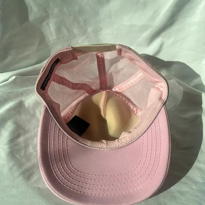 [BUNJANG] Hysteric Glamour Archive Puck Bear Pink Mesh Cap / 히스테릭 글래머 아카이브 퍽베어 딸기우유 베이비핑크 색 메쉬 캡 모자