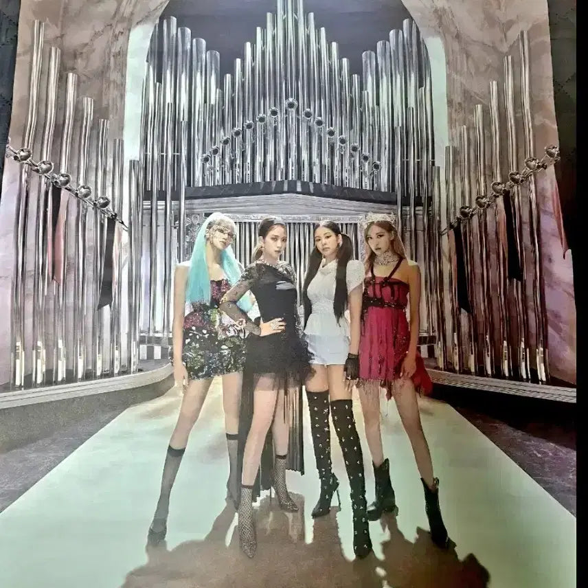 [SOLD OUT] [무료배송] 블랙핑크 KILL THIS LOVE 양면 포스터1장
