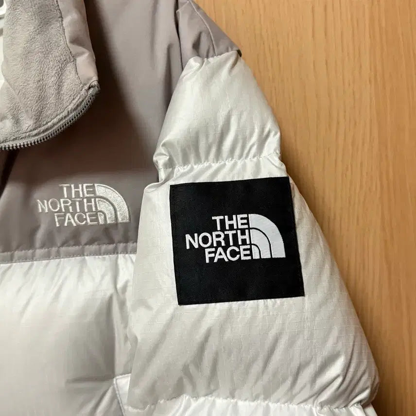 [BUNJANG] The North Face Novelty Nuptse Ice Gray Jacket / 노스페이스 화이트라벨 노벨티 눕시 아이스그레이 S