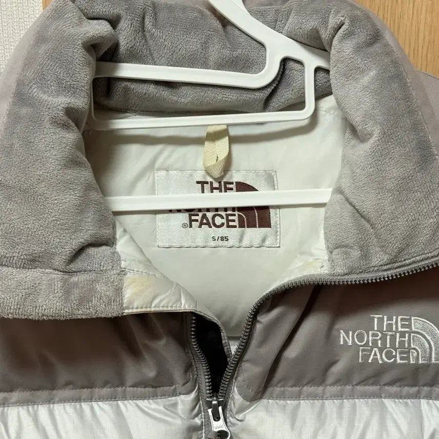 [BUNJANG] The North Face Novelty Nuptse Ice Gray Jacket / 노스페이스 화이트라벨 노벨티 눕시 아이스그레이 S