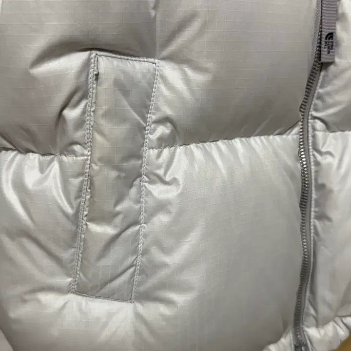 [BUNJANG] The North Face Novelty Nuptse Ice Gray Jacket / 노스페이스 화이트라벨 노벨티 눕시 아이스그레이 S