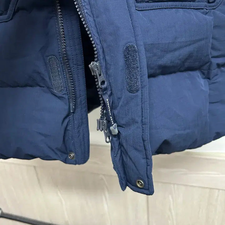 [BUNJANG] K2 Navy Women's Long Down Jacket / K2 네이비 여성 덕다운 롱패딩 점퍼