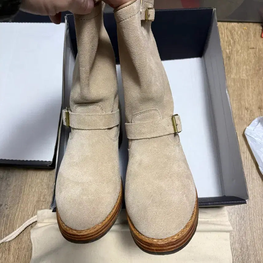[BUNJANG] Visvim T.W.O Boots Folk Sand M9 / 국내배송[M9]비즈빔23SS T.W.O Boots 투부츠 샌드 엔지니어