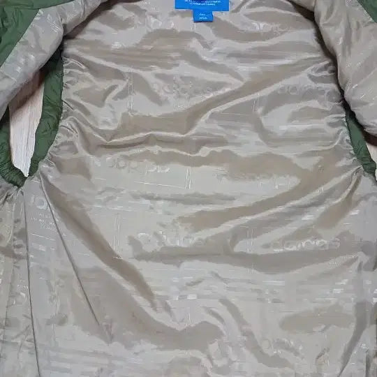 [SOLD OUT] 아디다스 여성 카모 패딩조끼