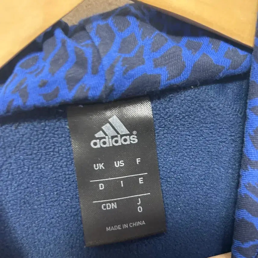 [BUNJANG] Adidas Navy Quilted Windbreaker Jacket - Men&