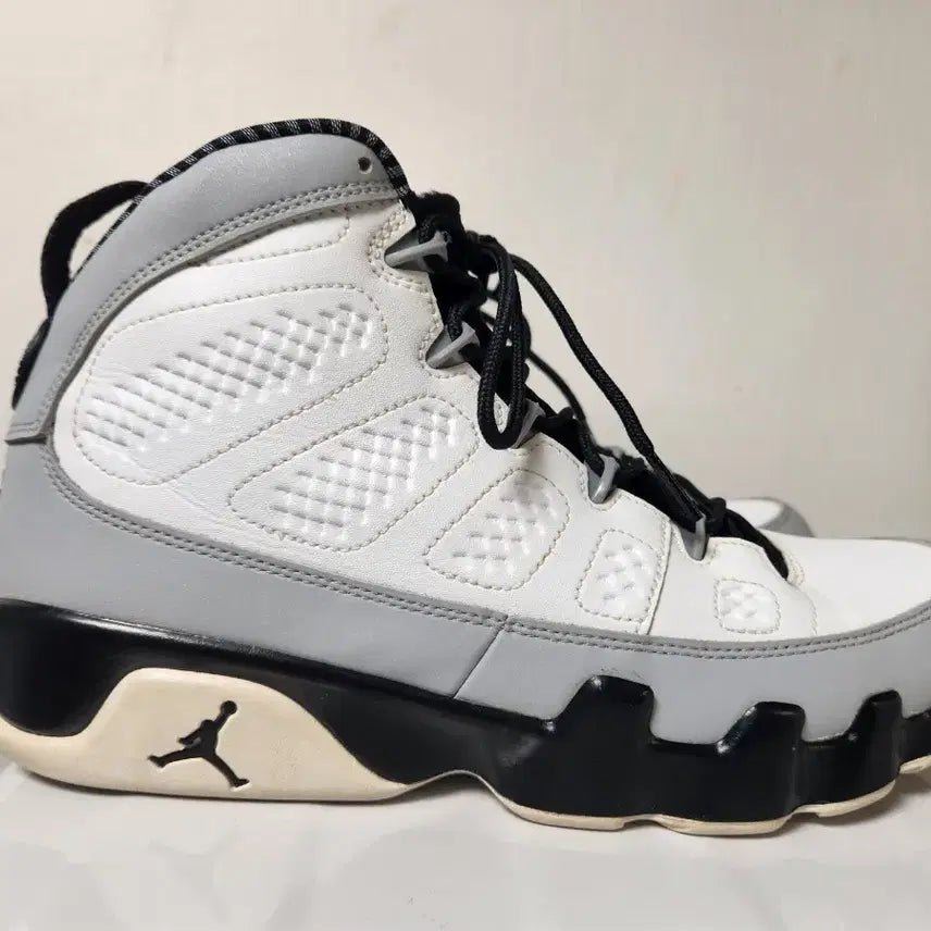 [BUNJANG] Jordan 9 Retro Barons Shoes / 조던 9 레트로 바론스 265