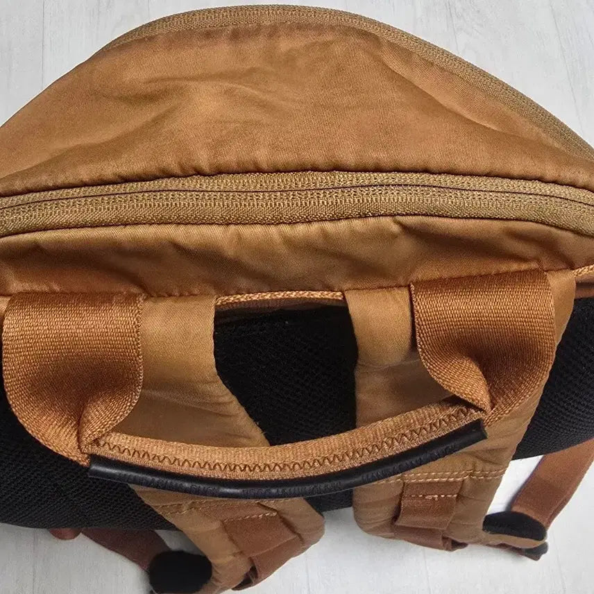 [BUNJANG] Mandarina Duck Touch Fabric Backpack / 만다라덕