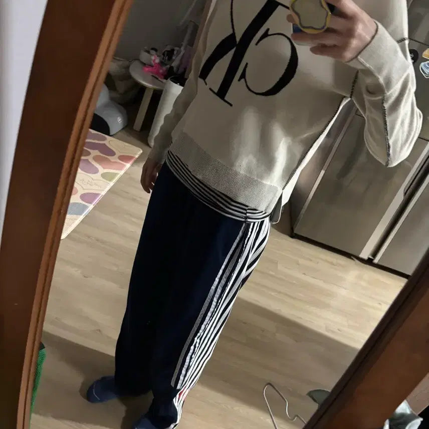[BUNJANG] Calvin Klein CK Logo Knit Ivory / 캘빈클라인 CK 로고 니트 아이보리