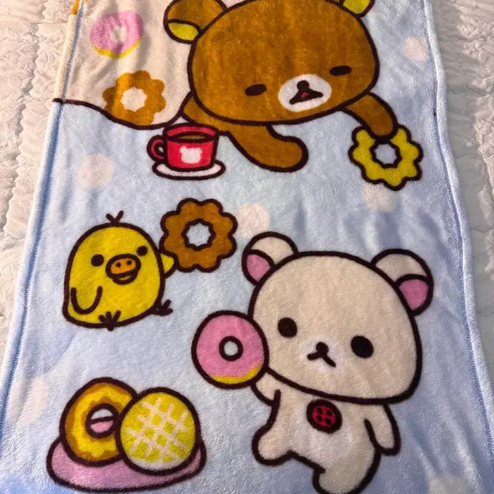 [BUNJANG] Rilakkuma Korilakkuma Donut Blanket / 리락쿠마 코리락쿠마 도넛 담요