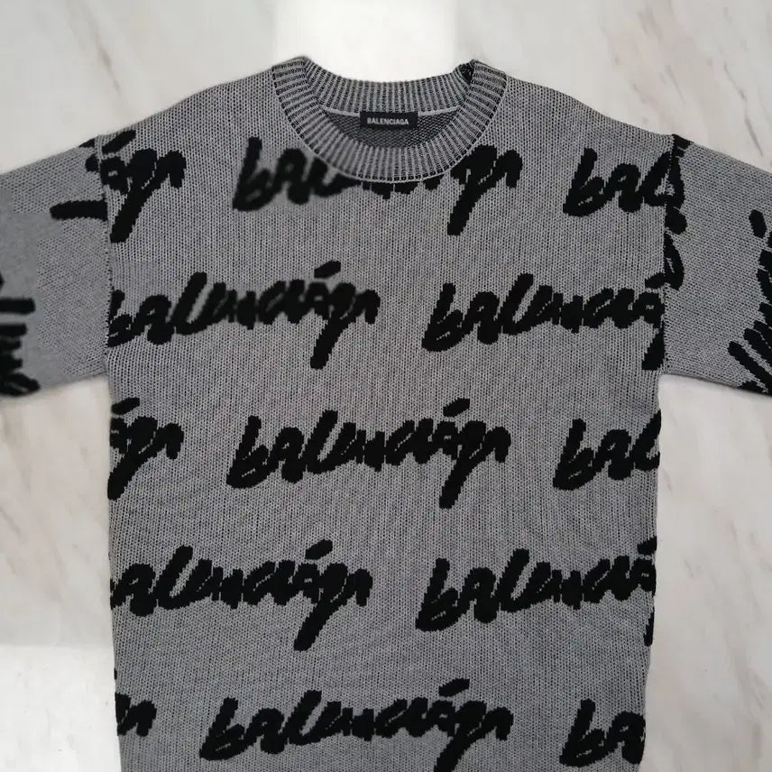 [BUNJANG] Balenciaga Round Knit Top (XS) / [새상품급 남성 여성공용 좋아요] 발렌시아가 면 라운드 니트 XS 사이즈