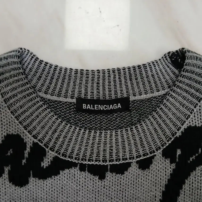 [BUNJANG] Balenciaga Round Knit Top (XS) / [새상품급 남성 여성공용 좋아요] 발렌시아가 면 라운드 니트 XS 사이즈