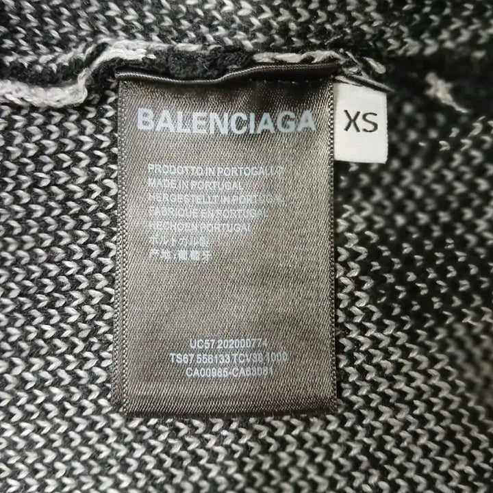 [BUNJANG] Balenciaga Round Knit Top (XS) / [새상품급 남성 여성공용 좋아요] 발렌시아가 면 라운드 니트 XS 사이즈