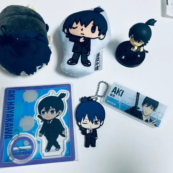 [BUNJANG] Chainsaw Man Aki Hayakawa Bundle Set / 체인소맨 하야카와 아키 굿즈 일괄 처분 누이 인형 아크릴 명찰 피규어
