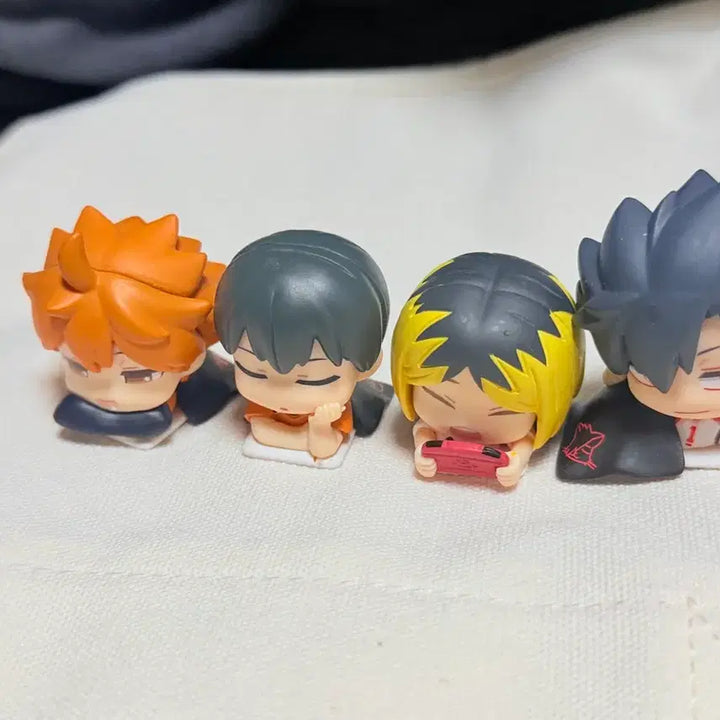 [BUNJANG] Haikyuu Onemutan Vol. 2 Figure Set / 하이큐 오네무탄 2탄 4개 (츠키x)