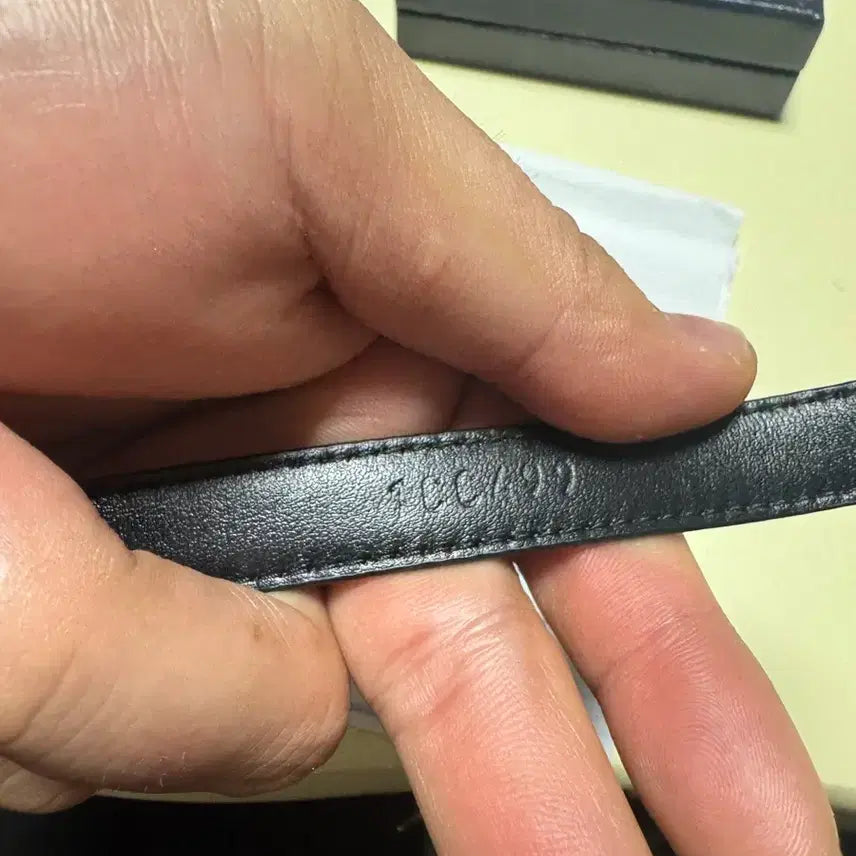 [BUNJANG] Prada Saffiano Leather Belt / 프라다 벨트