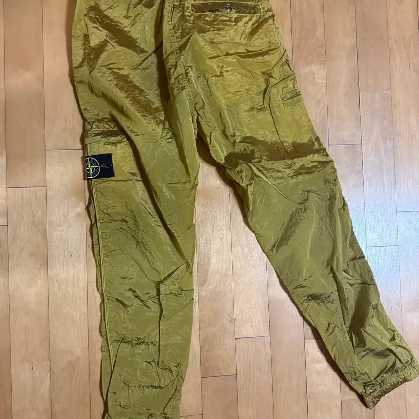 [BUNJANG] Stone Island Nylon Metal Cargo Pants / (새제품) 스톤아일랜드 나일론 메탈 카고 바지