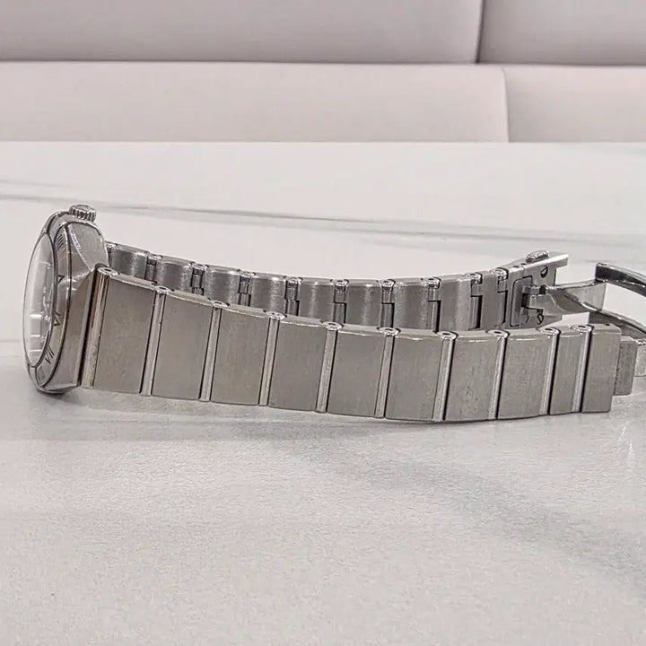 [BUNJANG] Omega Constellation Steel Black 10P 25mm Watch / 오메가 컨스틸레이션 스틸 블랙10P 131.10.25.60.56.001