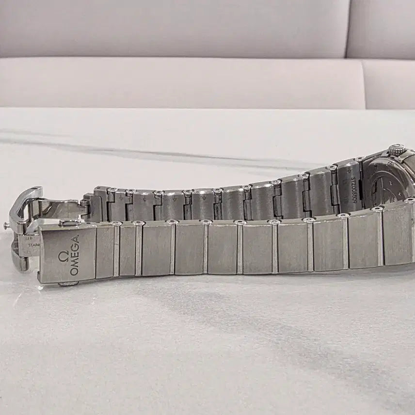 [BUNJANG] Omega Constellation Steel Black 10P 25mm Watch / 오메가 컨스틸레이션 스틸 블랙10P 131.10.25.60.56.001