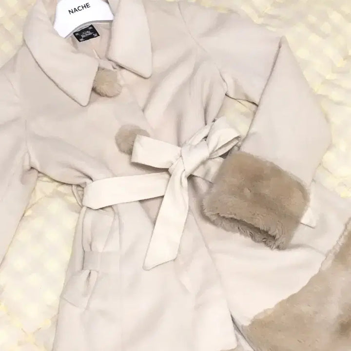 [BUNJANG] ANC Rouge Beige Vintage Coat / 앙크루즈 베이지 빈티지 코트 달천깔 라떼갸루 판매 양도