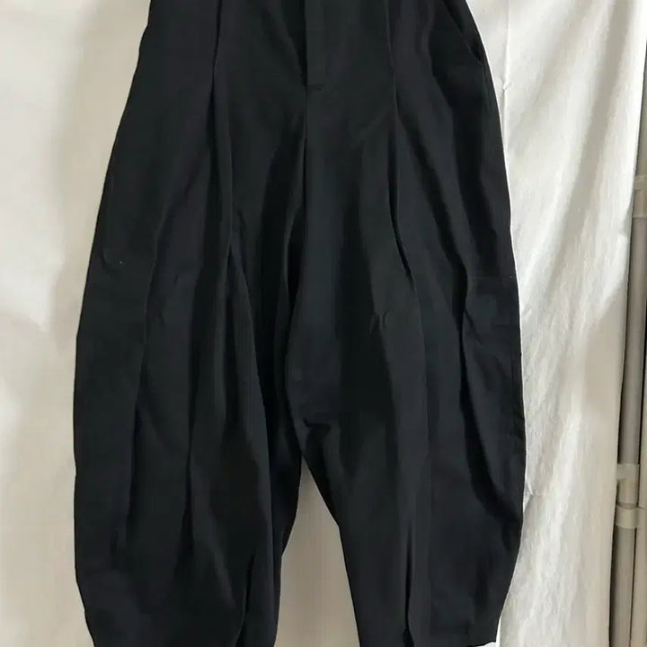 [BUNJANG] Trimming Bird Balloon Pants / 트리밍버드 벌룬 팬츠 3size