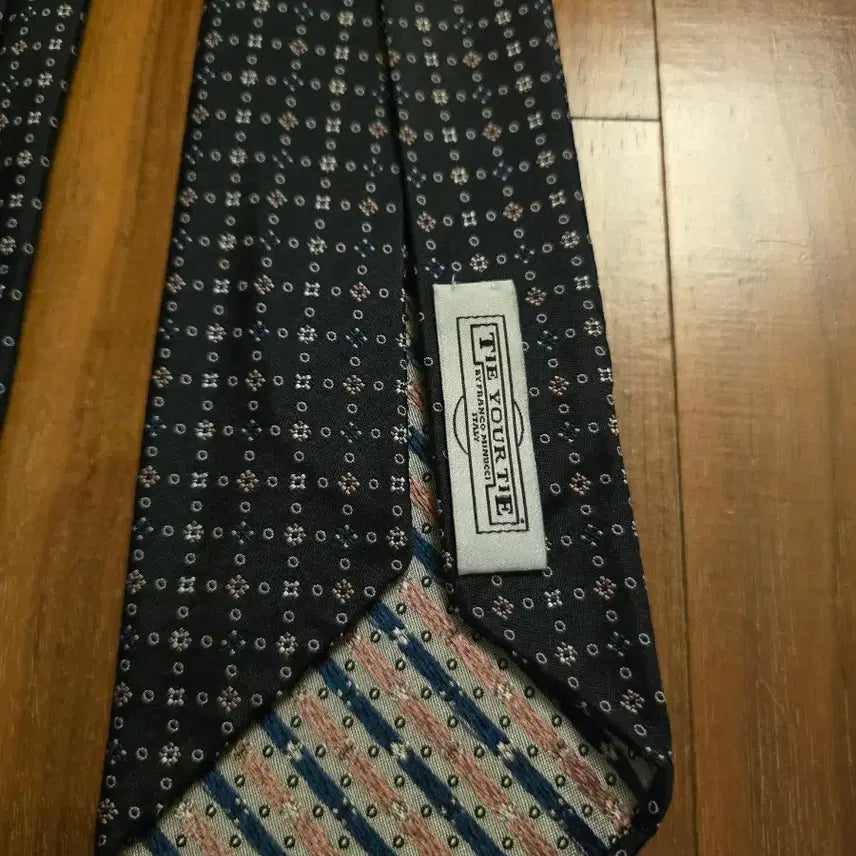 [BUNJANG] Tie Your Tie 7-Fold Silk Necktie / 타이유어타이 7폴드 넥타이