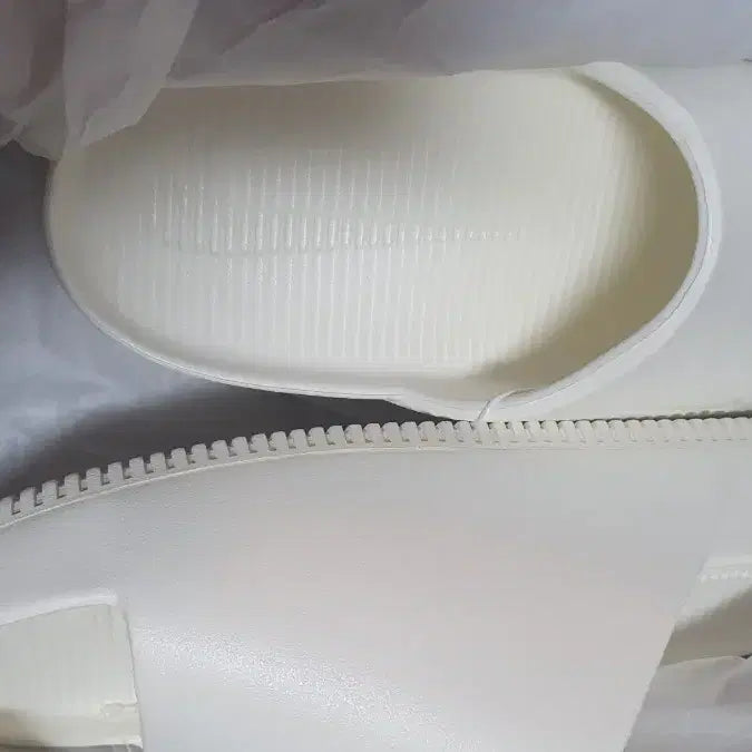 [BUNJANG] Nike Calm Slide / 나이키 캄 슬라이드 세일  판매합니다