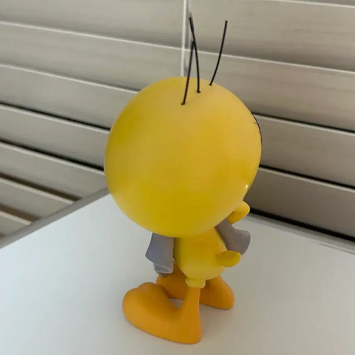 [BUNJANG] 루니툰즈 트위티 샤워 두건 피규어 / 루니툰즈 트위티 샤워 두건 피규어