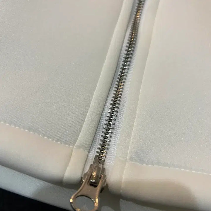 [BUNJANG] Leey White Crop Jacket / Leey 화이트 크롭 자켓