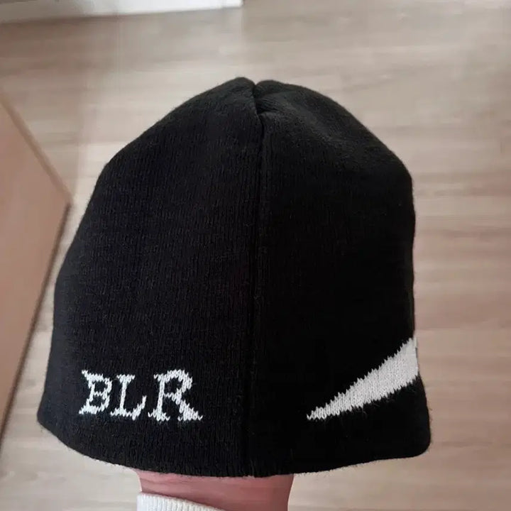 [SOLD OUT] BLR 비엘알 비니 1회 착용