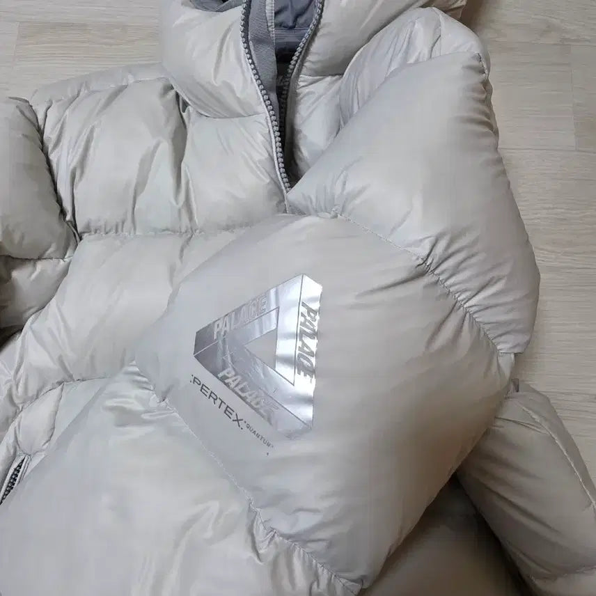 [BUNJANG] Palace Fortex OPARK Balaclava Padding 24FW / 팔라스 퍼텍스 오파크 바라클라바 패딩 24FW