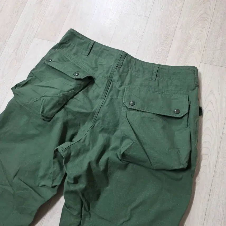 [BUNJANG] Engineered Garments Norwegian Pants Olive Cotton Ripstop / [L] 엔지니어드가먼츠 노르웨이지안 팬츠 올리브 코튼 립스탑 엔가