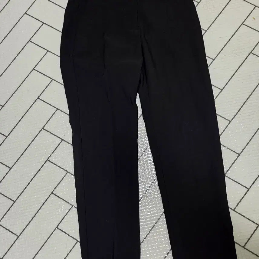 [BUNJANG] Black Slacks (Size L) / 봄여름용  블랙 슬랙스 L